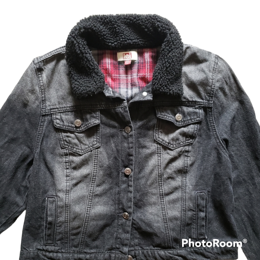 L.E.I Black Distressed Plaid Jean Jacket w/ Faux Fur Sherling lining Size XXL